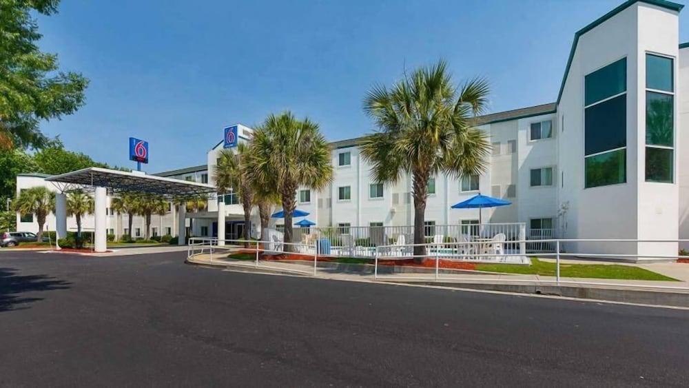 Motel 6-Columbia, Sc - Fort Jackson Area Luaran gambar