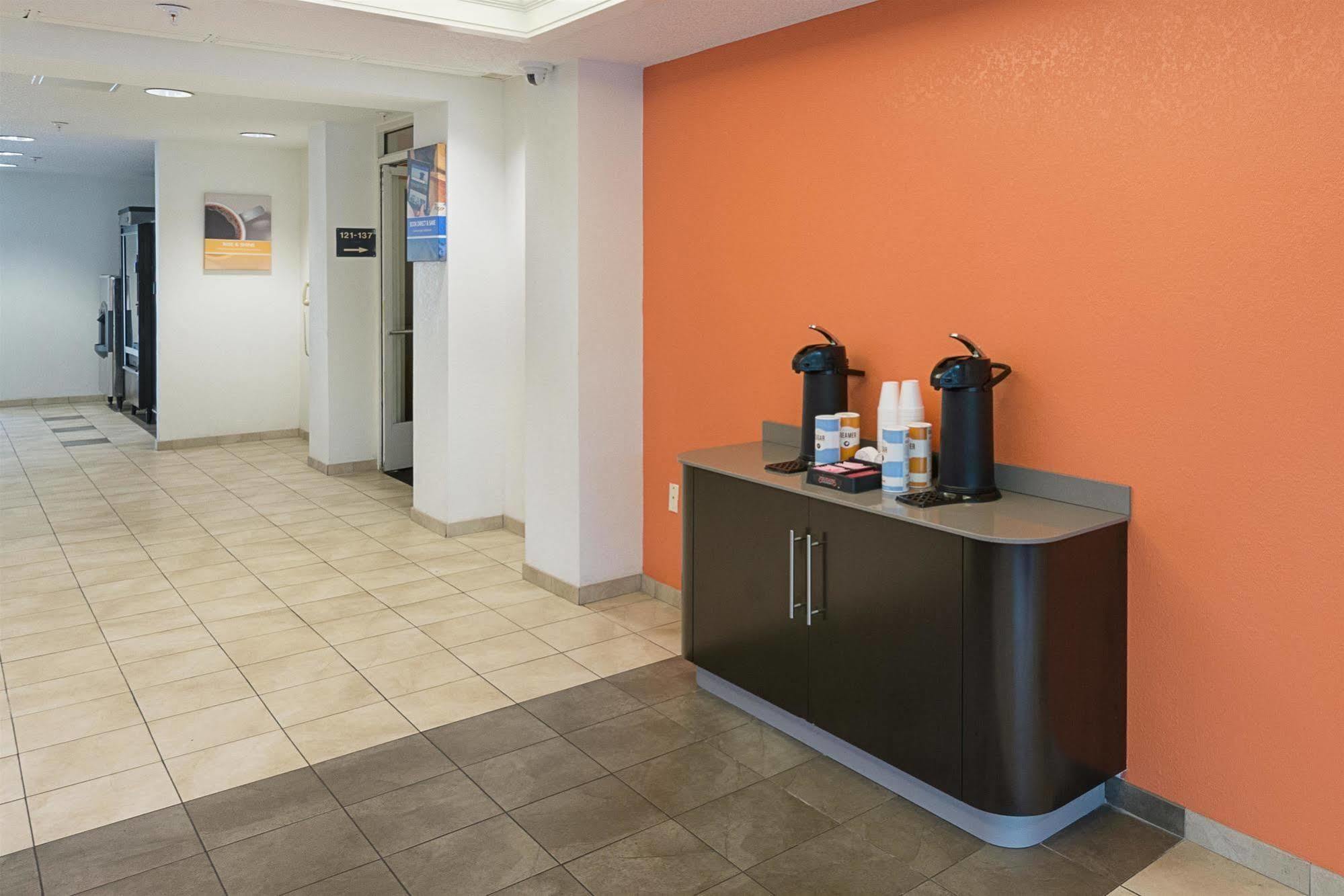 Motel 6-Columbia, Sc - Fort Jackson Area Luaran gambar